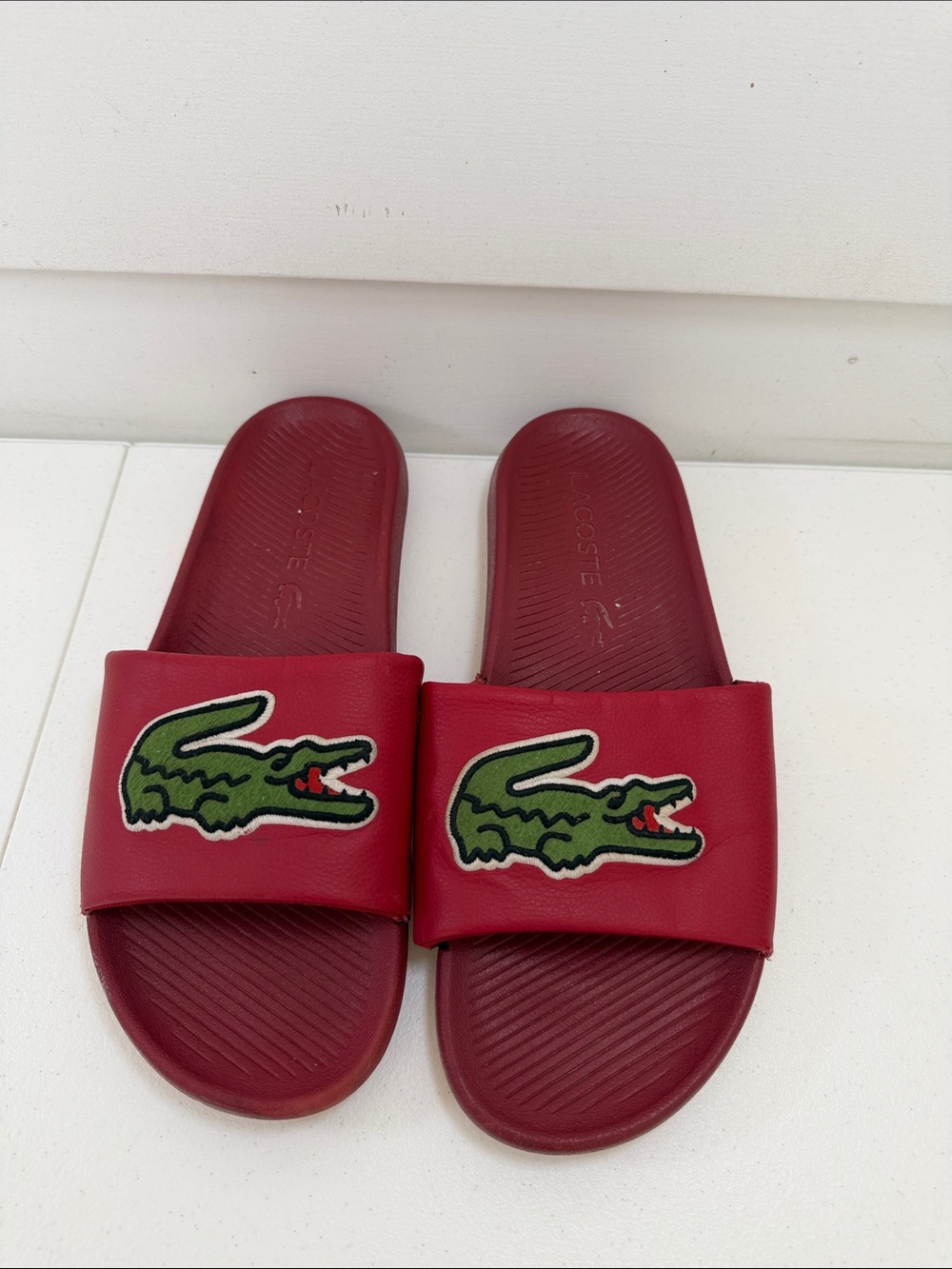 Lacoste Croco Slide Red Sandals with Green Crocodile Patch, men’s size 12